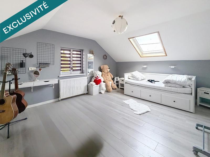 Maison - 94 m² - 4 pièces