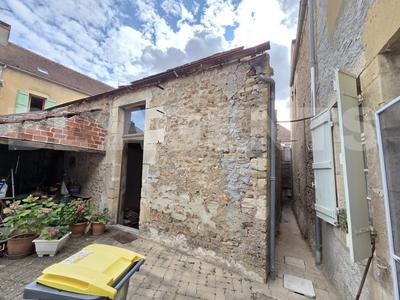 Local d'activités - 79 m² - 1 pièce