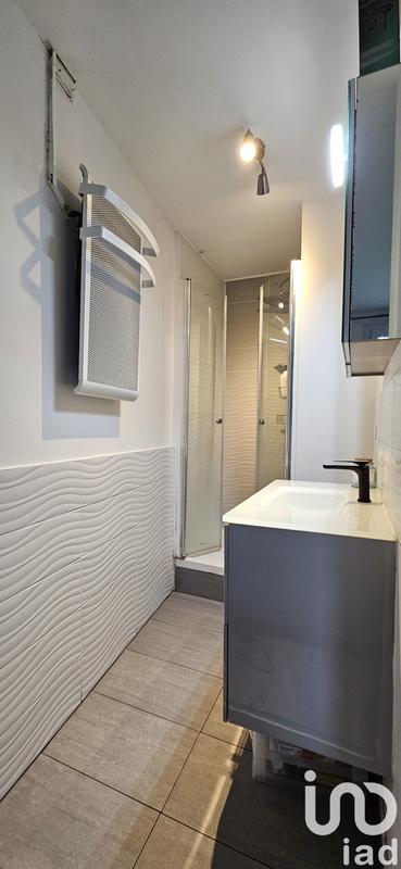 Maison - 250 m² - 10 pièces