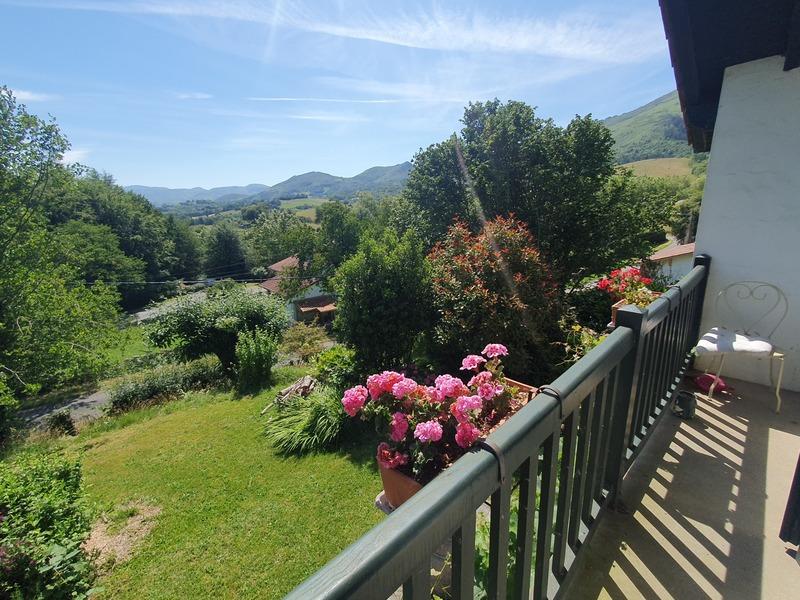 Maison - 105 m² - 6 pièces