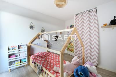 Appartement - 80 m² - 4 pièces