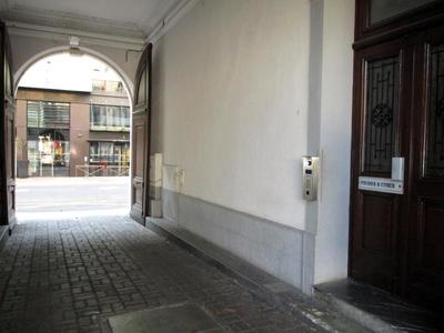 Bureau - 191 m² - 9 pièces