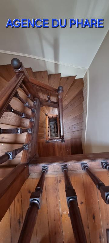 Maison - 147 m² - 5 pièces