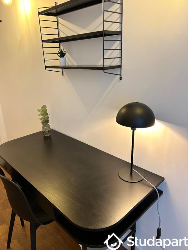 Chambre - 11 m² - 1 pièce