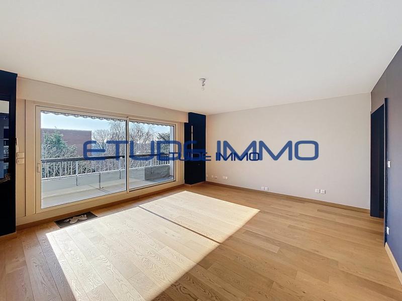 Appartement - 80 m² - 3 pièces