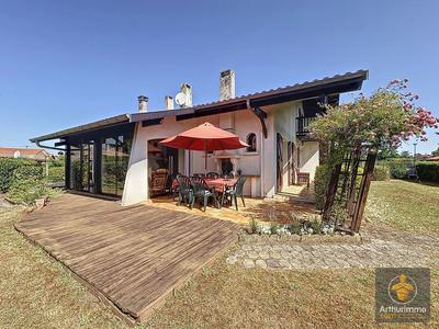 Maison - 135 m² - 5 pièces