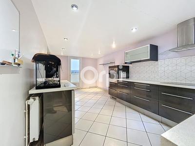 Maison - 153 m² - 6 pièces