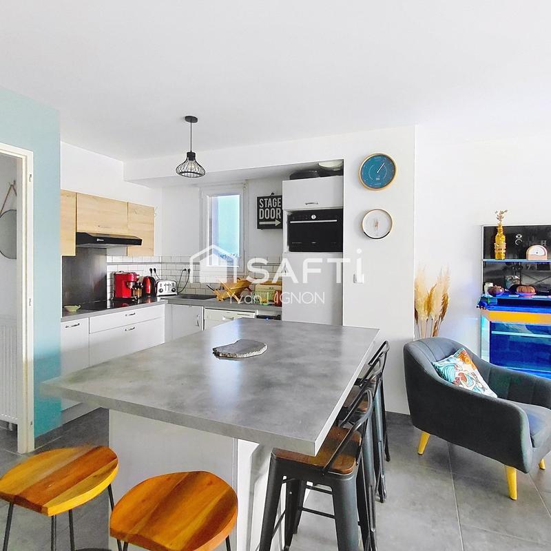 Maison - 88 m² - 4 pièces