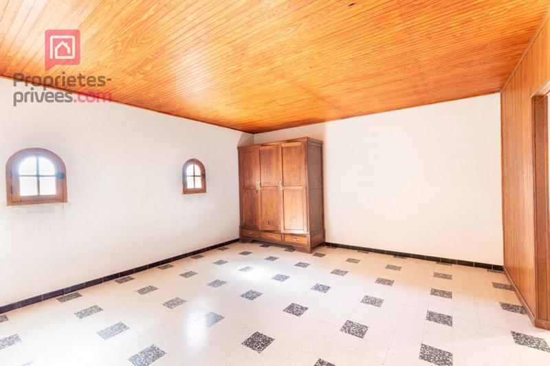 Maison - 184 m² - 7 pièces