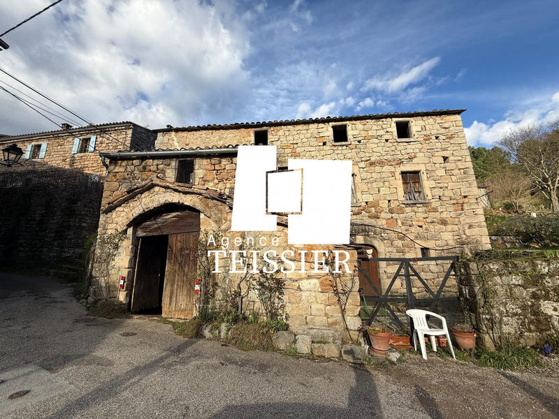 Maison - 60 m² - 3 pièces