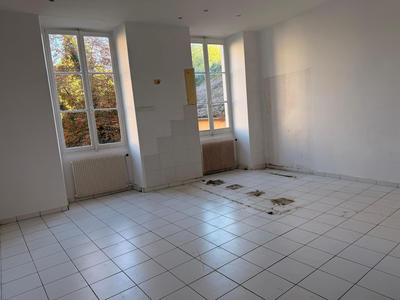 Local commercial - 96 m²