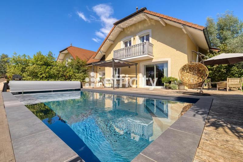 Maison - 155 m² - 5 pièces