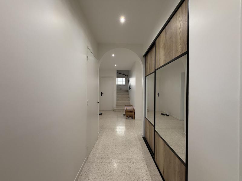 Maison traditionnelle - 160 m² - 6 pièces