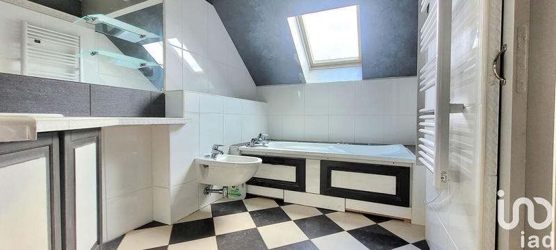 Maison - 154 m² - 7 pièces