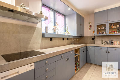 Maison - 95 m² - 4 pièces