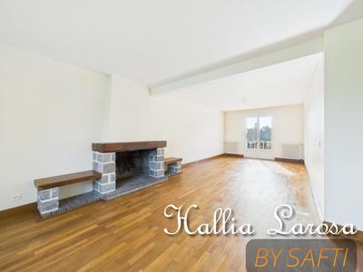 Maison - 177 m² - 7 pièces