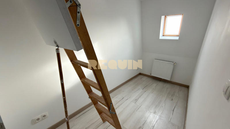 Appartement - 64 m² - 5 pièces
