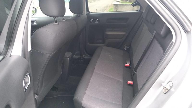 Citroën C4 Cactus 2 1.2 Puretech 110 Shine - Entretien constructeur