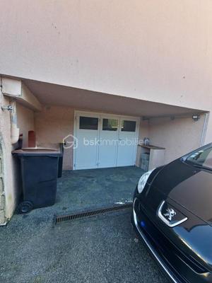 Maison traditionnelle - 164 m² - 6 pièces