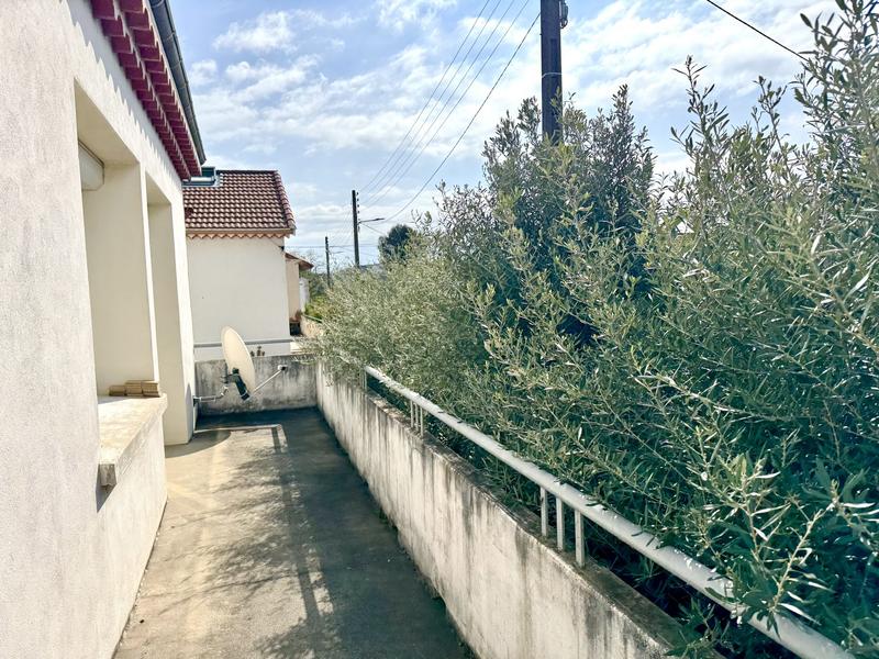 Maison - 200 m² - 10 pièces
