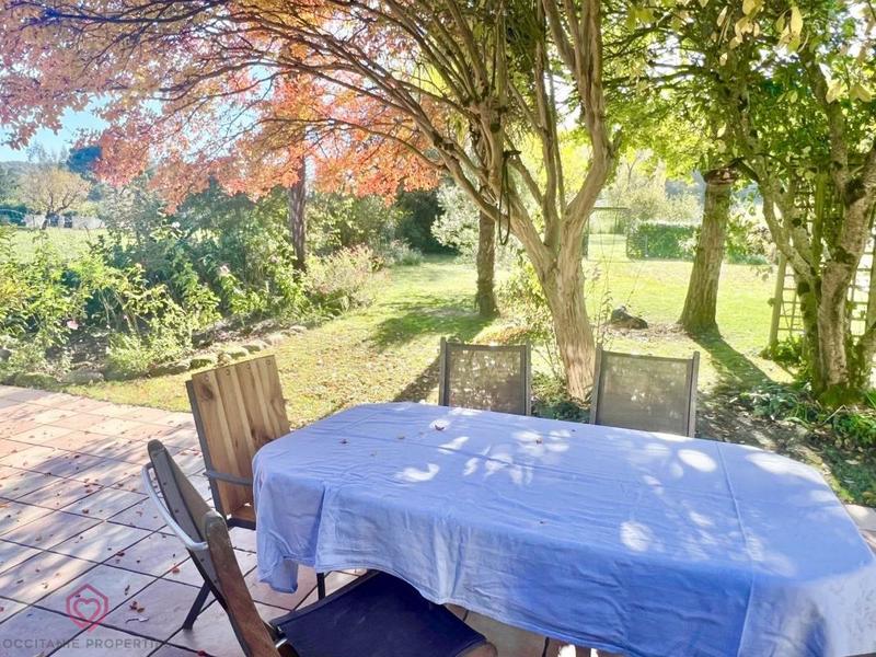 Maison chambre d'hôtes - 202 m² - 7 pièces