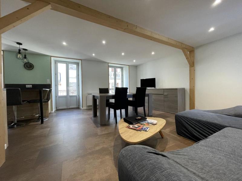 Appartement - 131 m² - 7 pièces