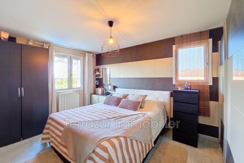 Villa - 102 m² - 4 pièces