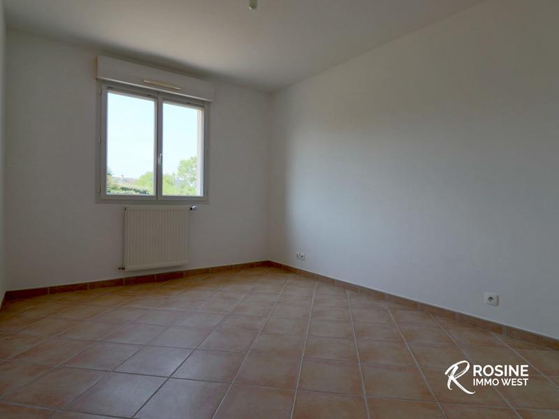 Maison - 99 m² - 5 pièces