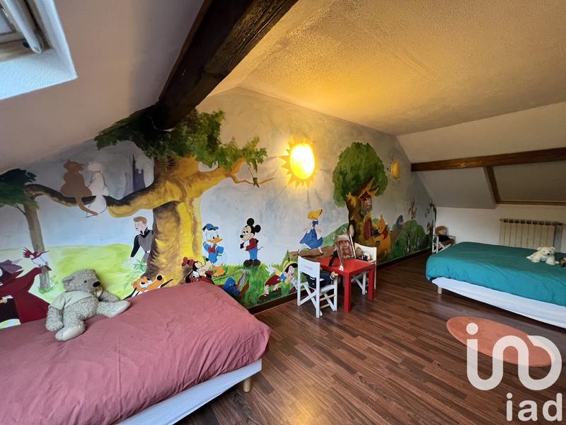 Maison - 257 m² - 12 pièces