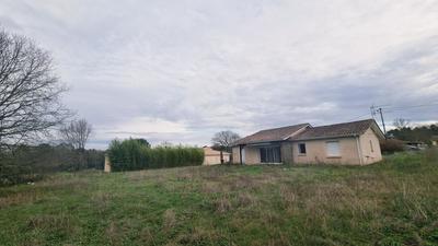 Maison - 88 m² - 3 pièces