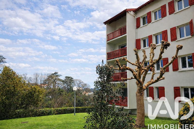 Appartement - 82 m² - 4 pièces
