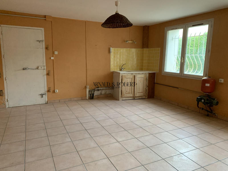 Maison - 250 m² - 10 pièces