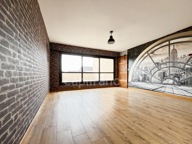 Appartement - 84 m² - 4 pièces