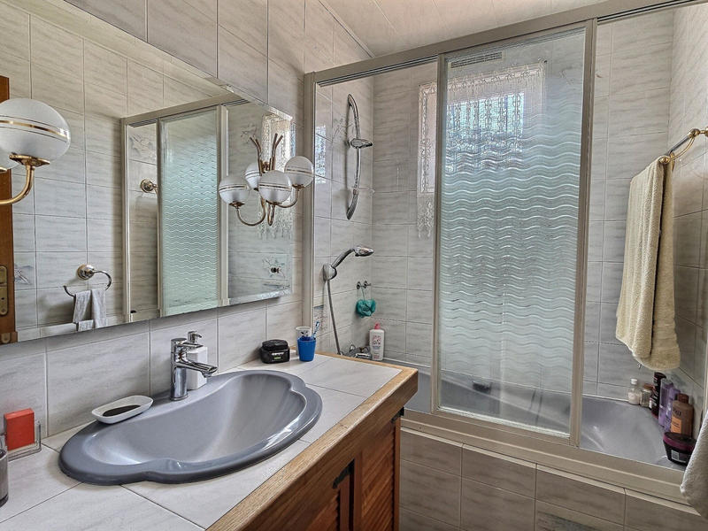 Maison - 120 m² - 7 pièces