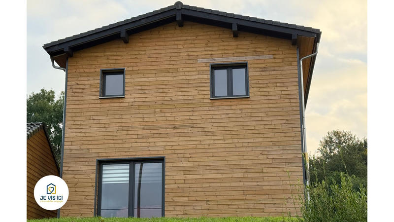 Maison de village - 115 m² - 5 pièces