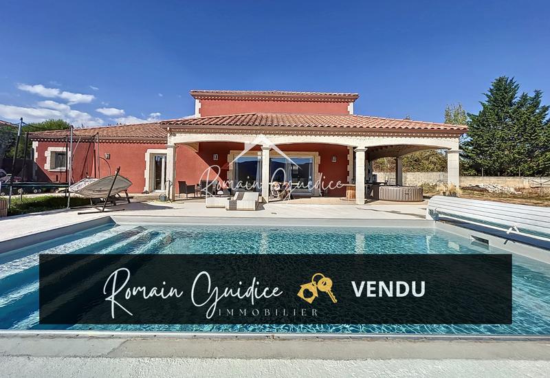 Villa - 198 m² - 6 pièces