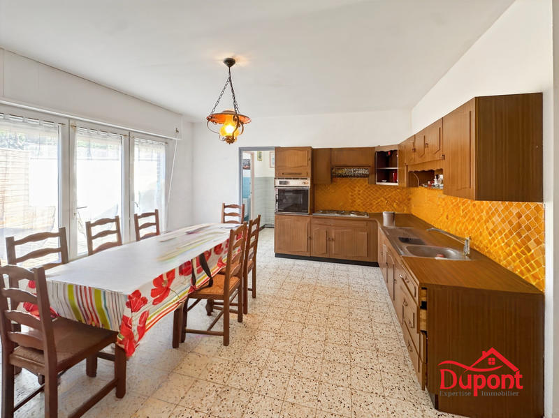 Maison - 128 m² - 7 pièces