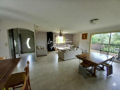 Maison - 128 m² - 5 pièces