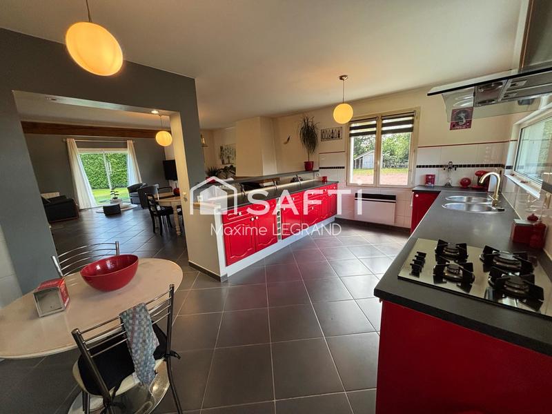 Maison - 95 m² - 5 pièces