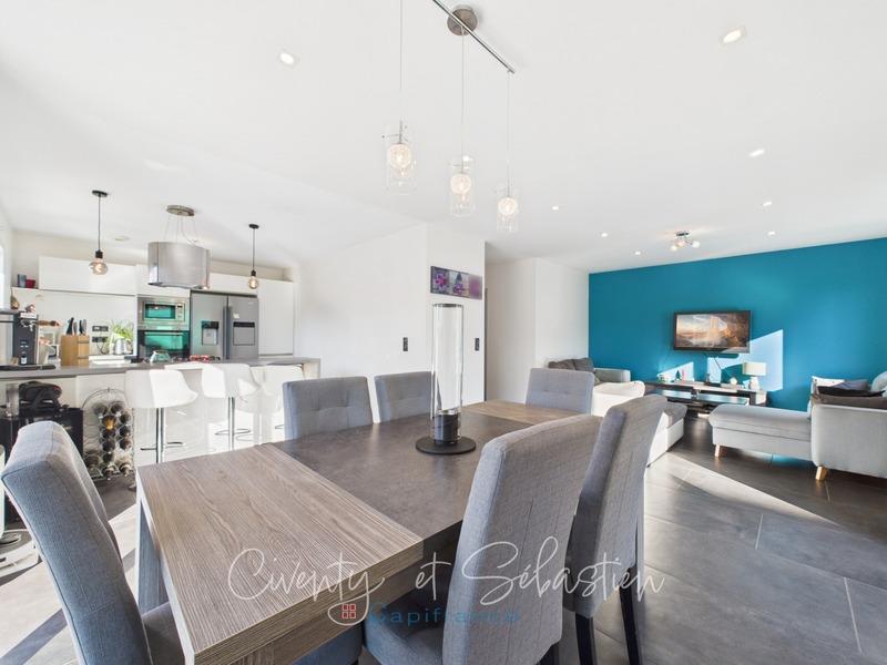 Maison - 122 m² - 4 pièces