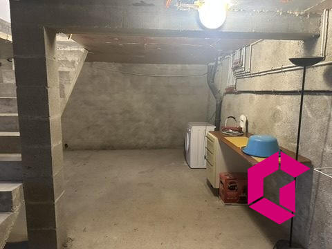 Maison - 102 m² - 4 pièces