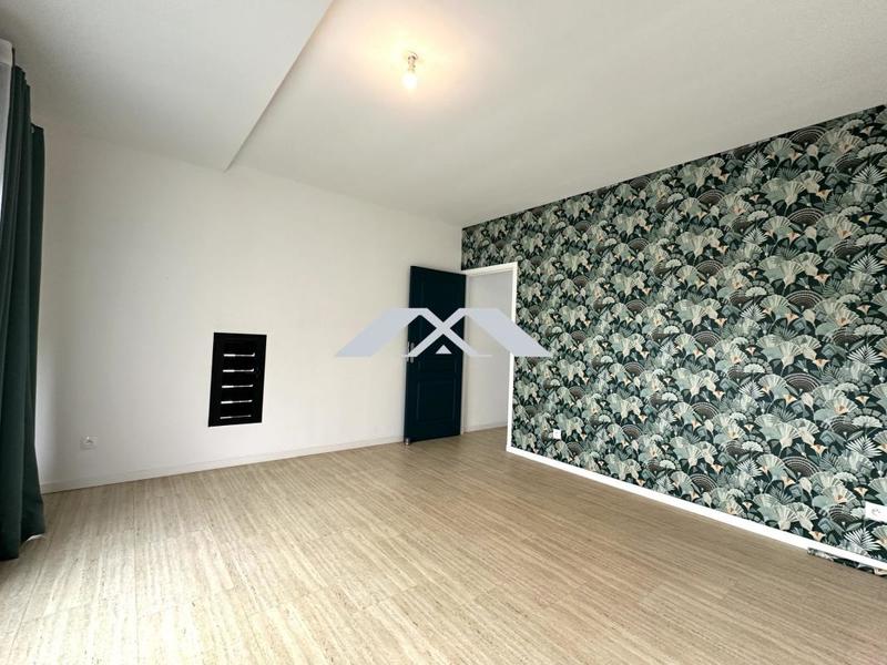 Villa - 200 m² - 7 pièces