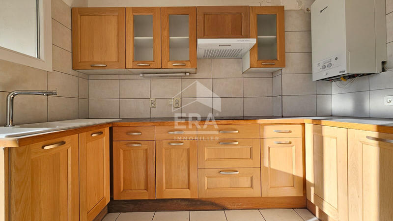 Appartement - 99 m² - 5 pièces