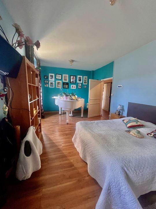 Maison traditionnelle - 140 m² - 5 pièces