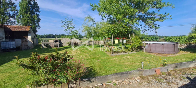 Maison - 246 m² - 12 pièces