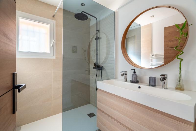 Maison - 157 m² - 6 pièces