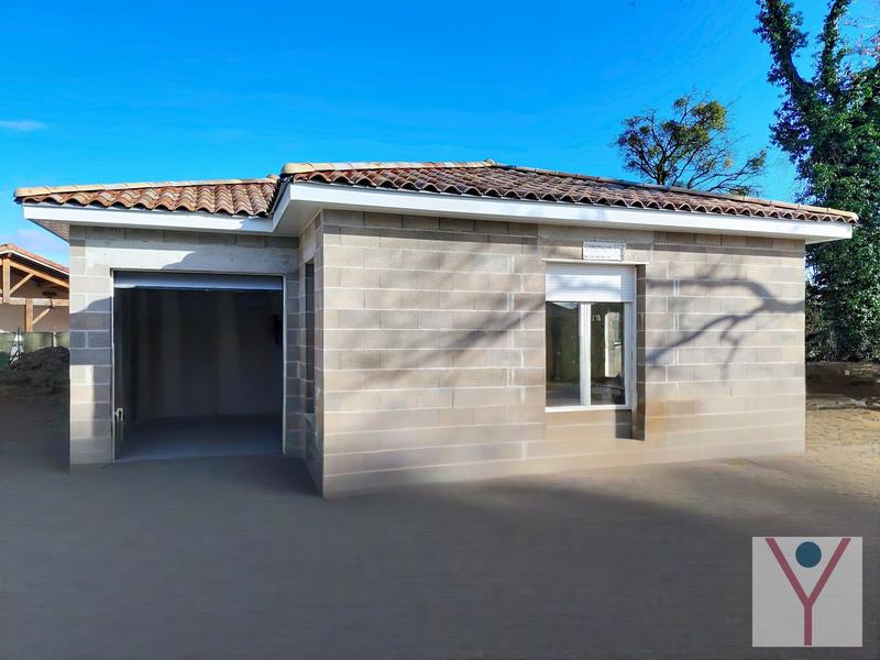 Maison - 92 m² - 4 pièces