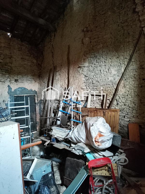 Maison - 83 m² - 4 pièces