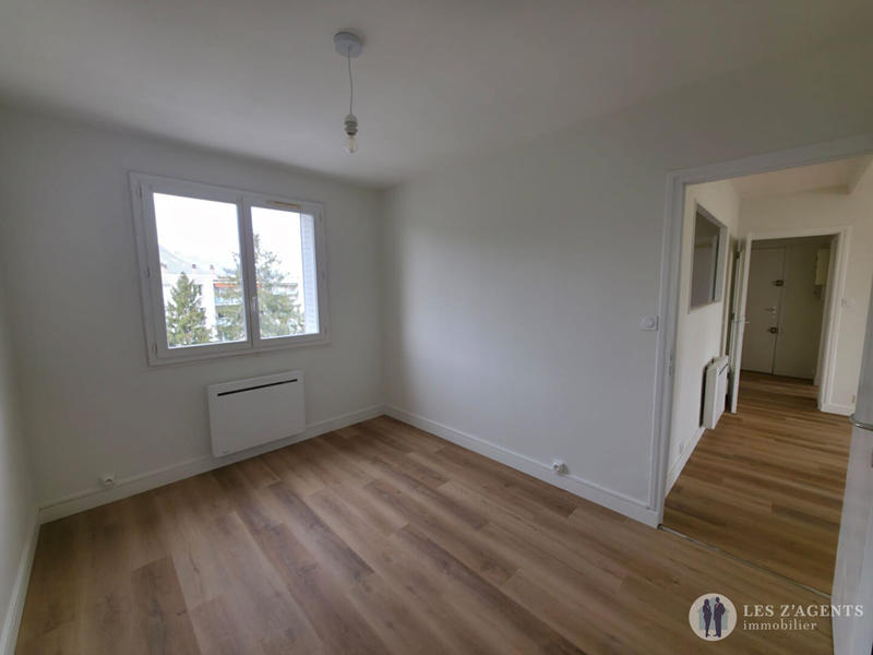 Appartement - 60 m² - 4 pièces