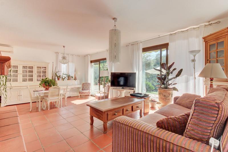 Villa - 136 m² - 6 pièces